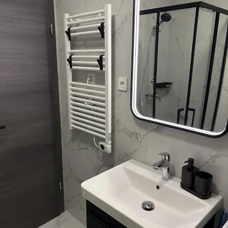 Salus Apartamento Pag Town
