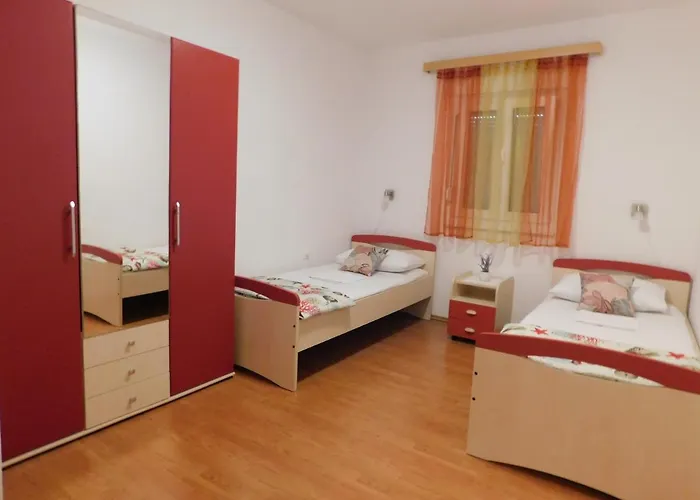 Daire Salus Pag Town